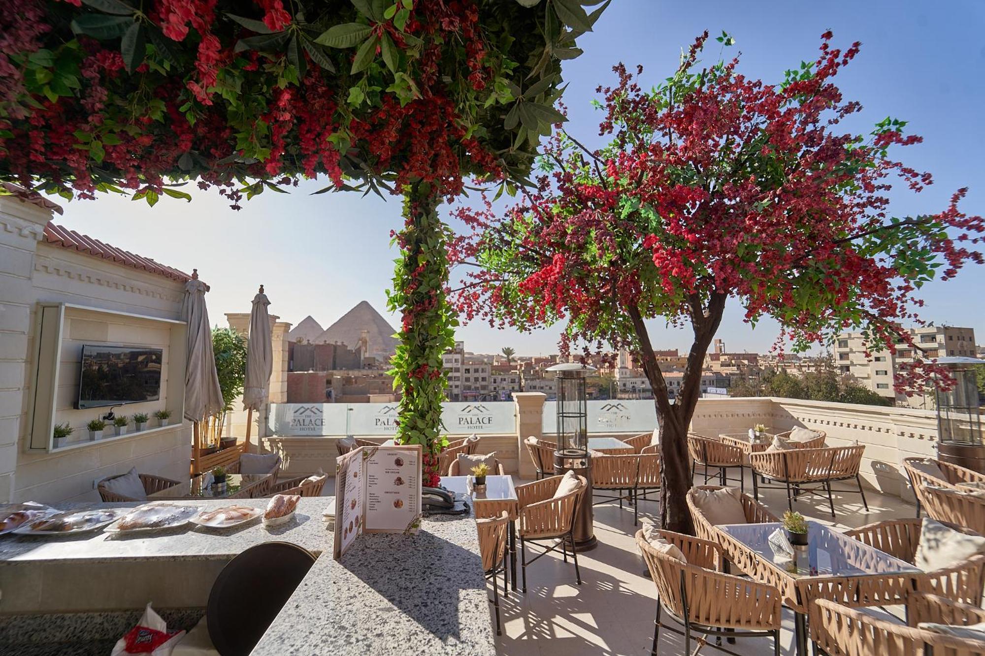 The Palace Pyramids Inn Nazlet el-Sîsi Exterior foto